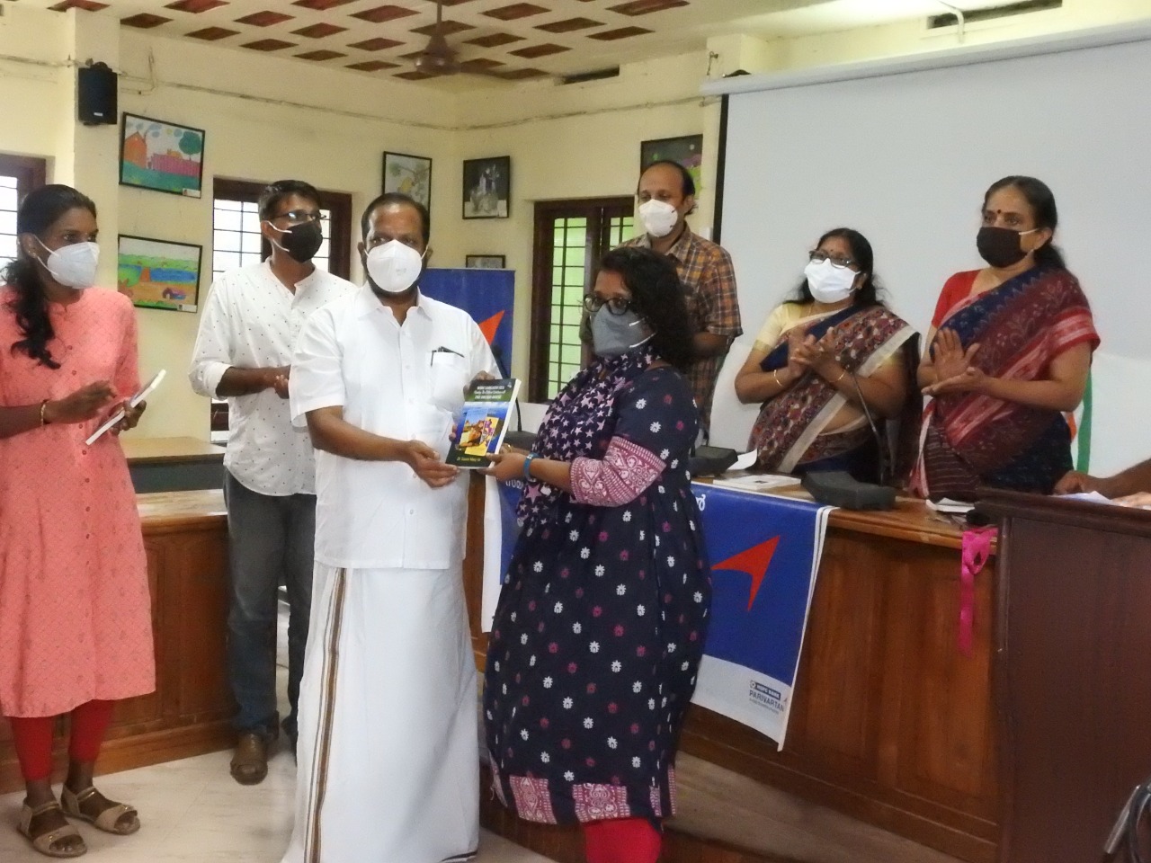 Book distribution for libraries – MSSRF CAbC